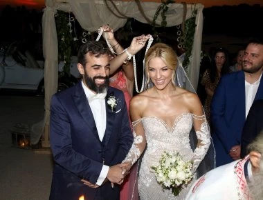 Μαντώ Γαστεράτου: Απάντησε για την απουσία της Τζένης Μελιτά από τον γάμο της